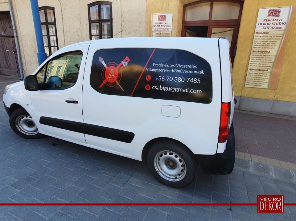 Autó dekoráció